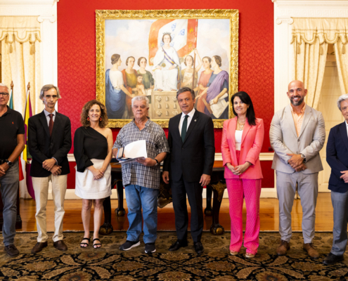 Homenagem a trabalhadores aposentados