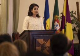 Bolsas a Estudantes do Ensino Superior