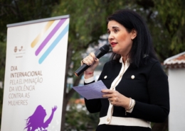 Funchal lembra 25 mulheres assassinadas este ano em Portugal